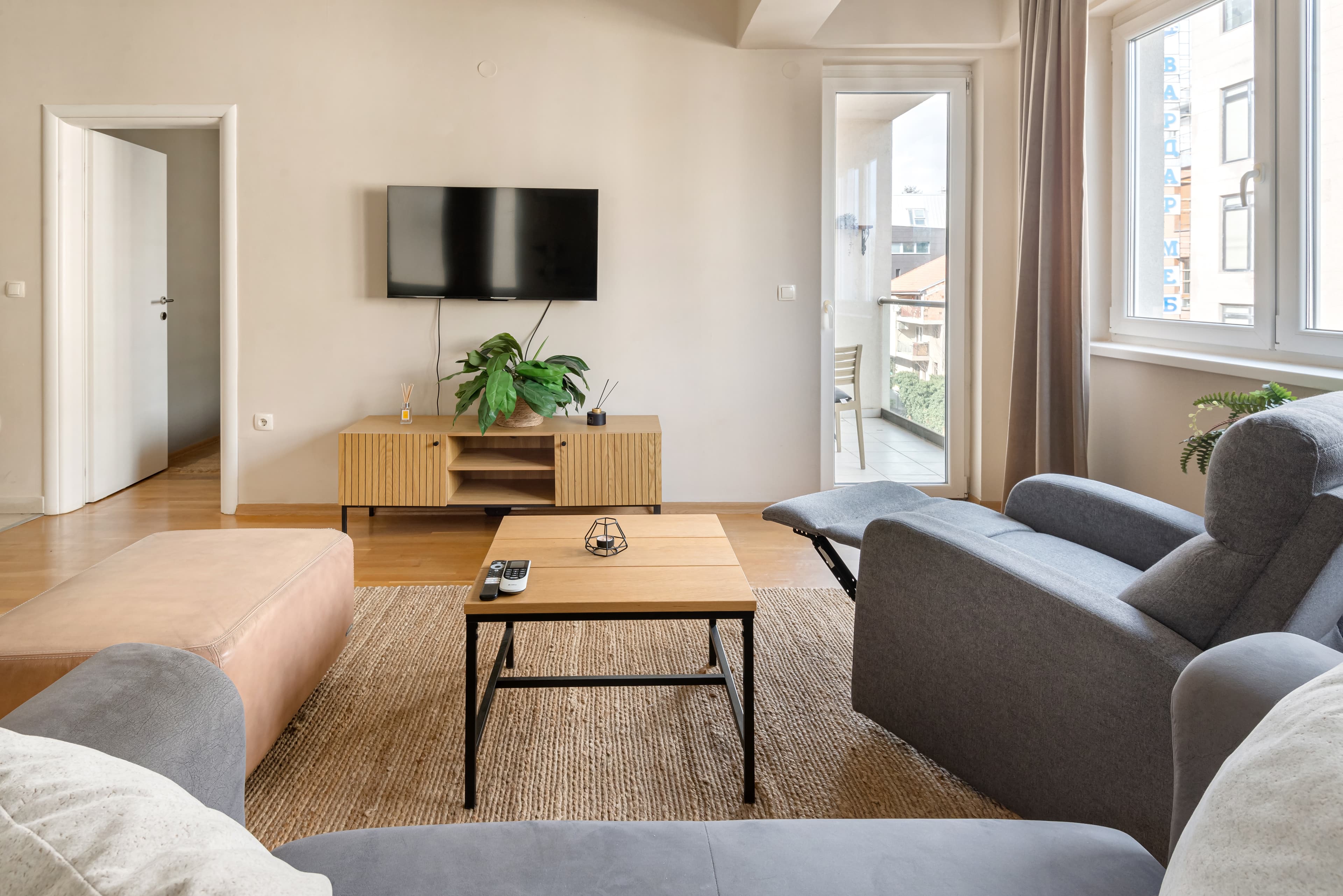 Parkside Apt.1 interior photo 17 of 21