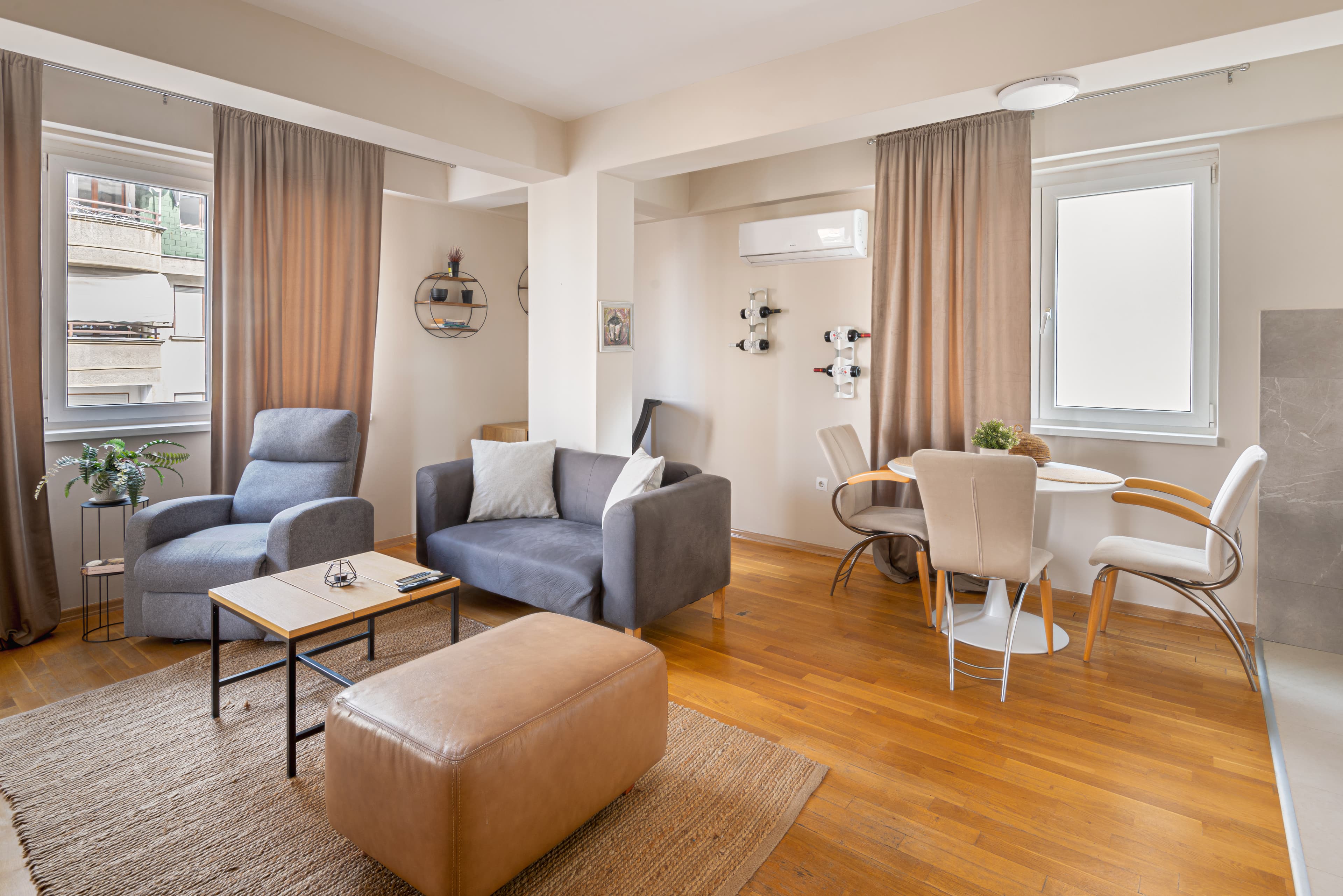 Parkside Apt.1 interior photo 20 of 21