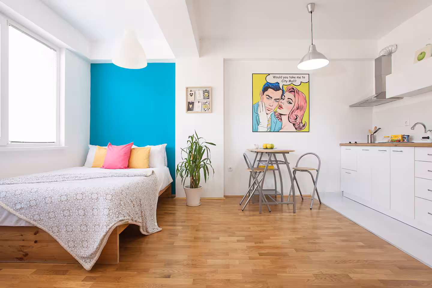 Pop Art Apartment interior photo 32 of 35