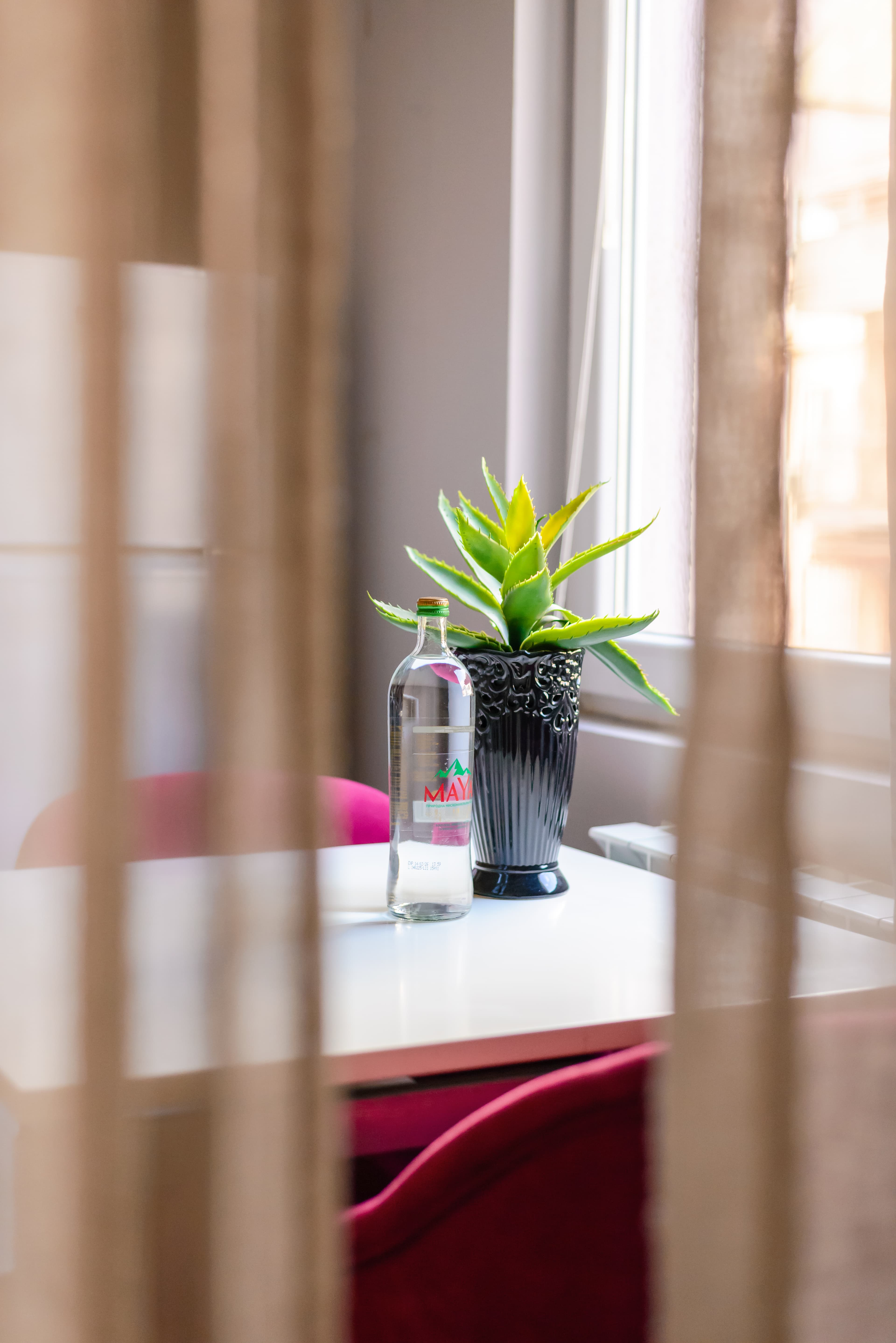 Top Stay interior photo 5 of 25